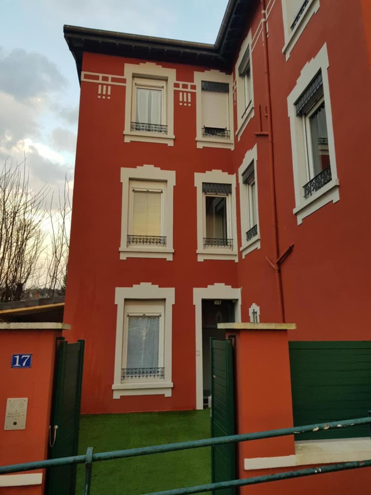 Studio Cosy Entierement Renove A Deux Pas De Lyon Fontaines-sur-Saone Extérieur photo